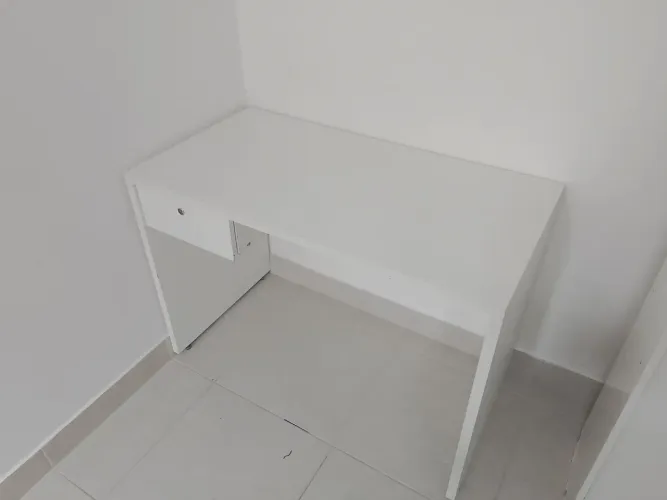 Mesa de escritório MDF 1,20 de 25mm Perfeito estado