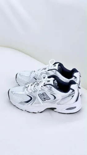Tenis NB adzorb modelo 530