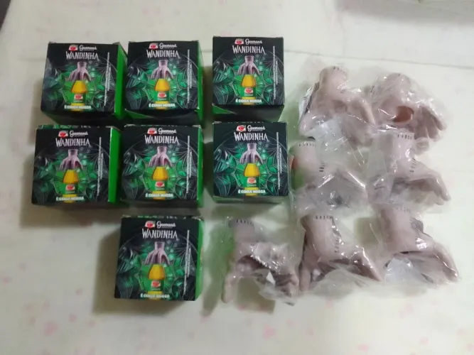 Mãozinhas Guaraná Antártica  + Brinquedos.