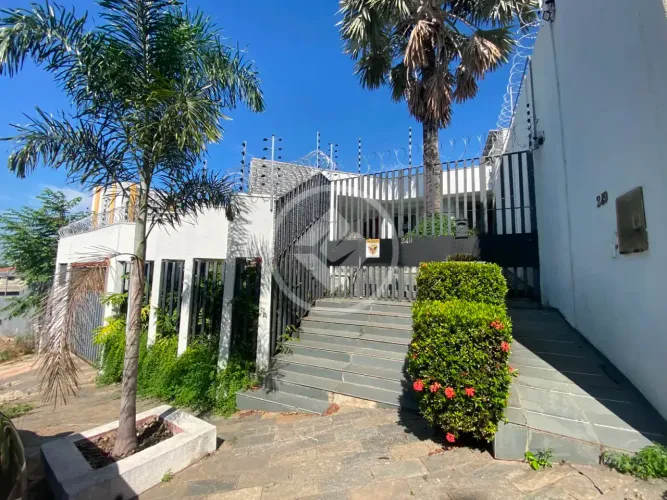 Casa comercial ou residencial Centro Norte codigo: 352588