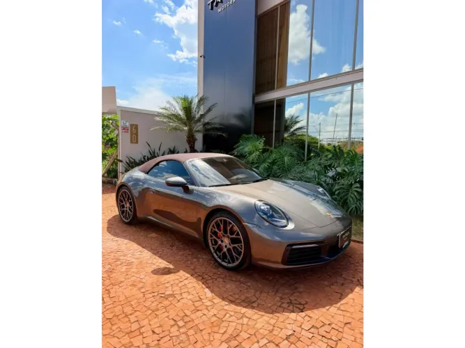 Porsche 911 Carrera 3.0 24V H6 PDK 2020