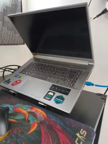 ACER PREDATOR TRITON 300 SE ? RTX 3060 | i7 | 16GB DDR5 | 1TB SSD | 240Hz