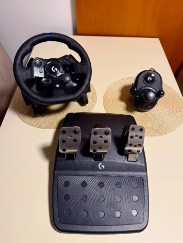 Volante Logitech G923 + Pedais + Câmbio Novo ? Pouquíssimo Uso