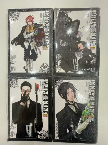 Lote 4 Mangás Black Butler (Kuroshitsuji) - Vols 5 ao 8 - LACRADOS