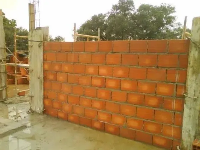 Muro de tijolos vendas e instalação