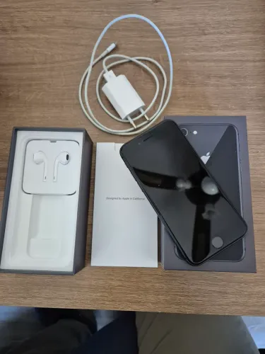iPhone 8 64GB