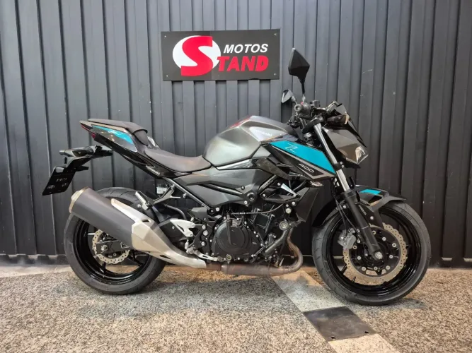 KAWASAKI Z400