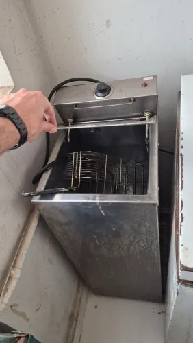 Fritadeira Elétrica Àgua e Óleo Profissional Inox 26L 8000w