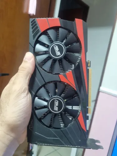 Placa de video NVIDIA 1050TI