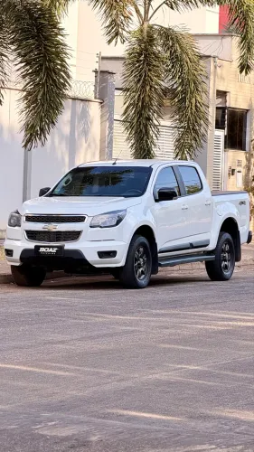 Chevrolet S10 Pick-up LT 2.8 TDI 4X4 CD Diesel AUT 2015