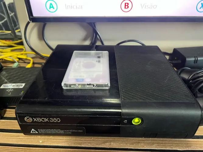 XBOX 360 desbloqueado com HD de 1T com mais de 200 jogos