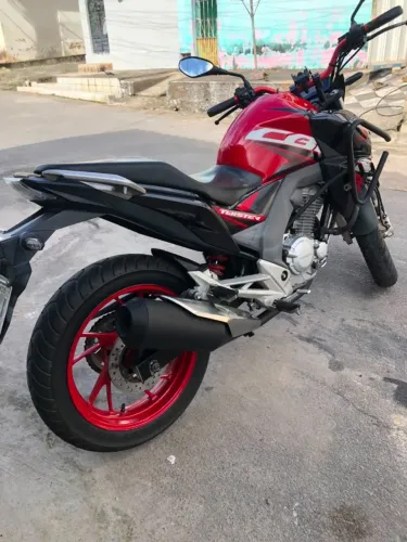 Honda CB 250F Twister CBS Vermelha Ano 19/20 - Conservada e Impecável