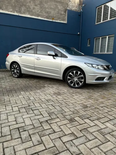 Honda Civic Sedan LXR 2.0 Flexone 16V Aut. 4P 2016