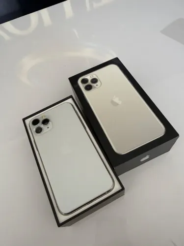 iPhone 11 Pro  