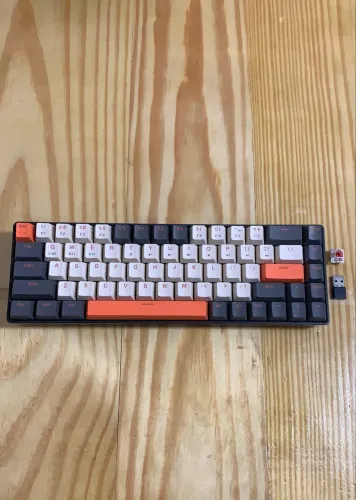 Teclado Mecânico ZIYOULANG K68 Wireless 2.4G + Bluetooth Hot-Swap