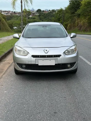 Renault Fluence Sed. Dynamique 2.0 16V Flex Mec. 2013