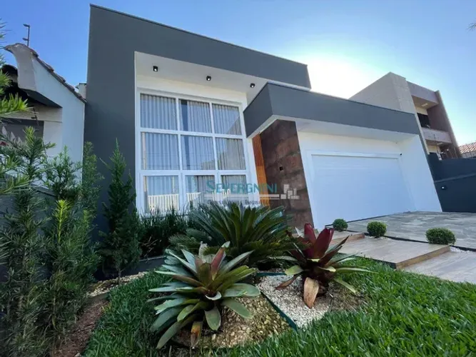 Casa com 3 dormitórios à venda, 178 m² por R$ 1.400.000,00 - Centro - Cachoeirinha/RS