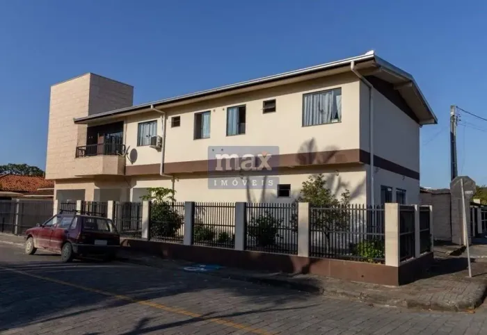 Venda ou Permuta: Condomínio Fechado JMR. Gravata, Navegantes