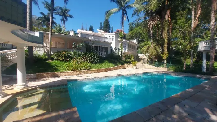 Casa com 4 dormitórios para alugar, 1200 m² por R$ 25.816,00/mês - Granja Viana - Cotia/SP
