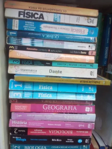 Livros Didáticos - Ensino Médio - Diversas Materias