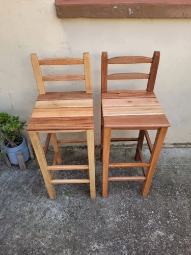 Banqueta alta 