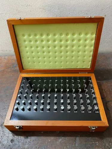 Jogo de pino padrão (1-10mm) Yorkshire Precision Gauges. 91 peças