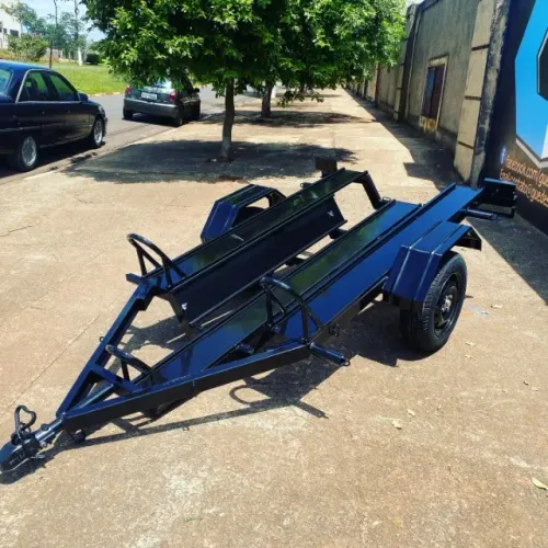 carreta para 3 motos rebaixada