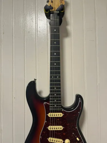 Guitarra Tagima T635
