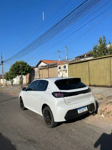 Peugeot 208 Style 1.0 Flex 6V 5P Mec. 2023