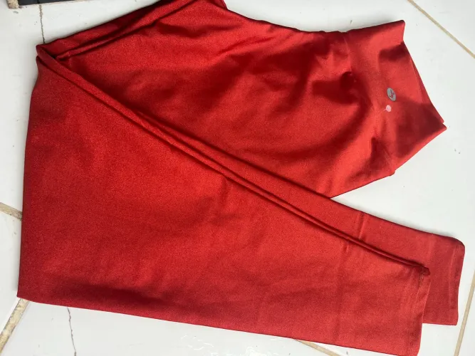 CALÇAS LEGGING MONTARIA