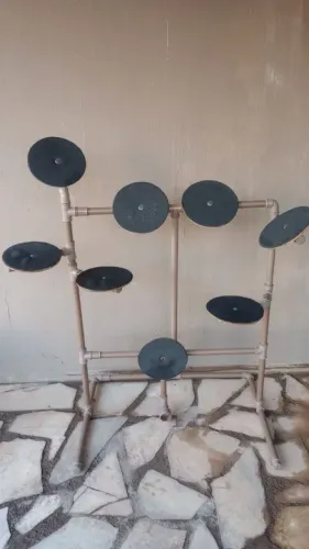 OPORTUNIDADE - Praticável de bateria em PVC