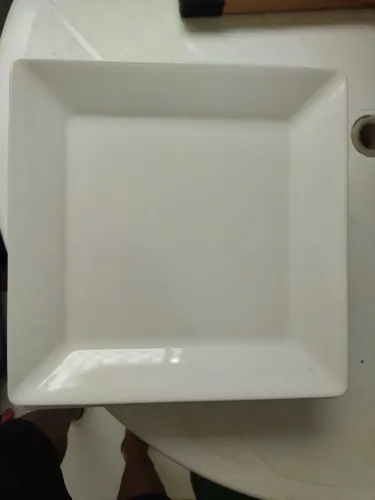 10 Pratos quadrado porcelana nunca usado branco
