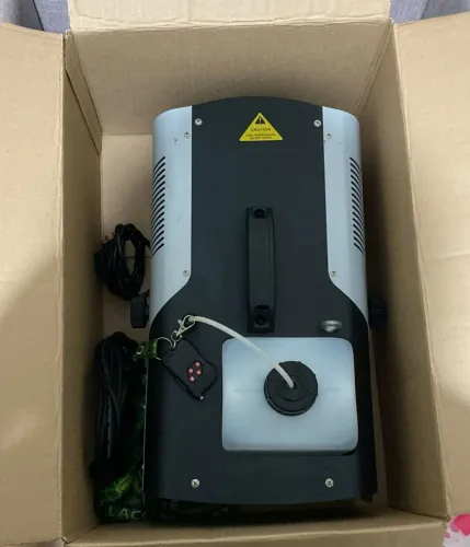 Máquina de Fumaça 2000W