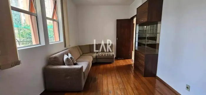 Apartamento à venda, 3 quartos, 1 suíte, 1 vaga, Santo Agostinho - Belo Horizonte/MG
