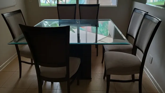 IMPOSSÍVEL, TROCA DE MÓVEIS! Sala de TV e de Jantar!