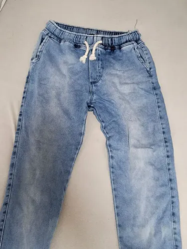 Calça Jeans com Cós de Elástico