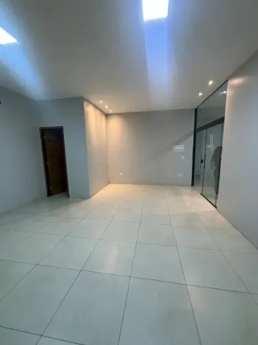 Aluga-se sala comercial Beira Rio 2