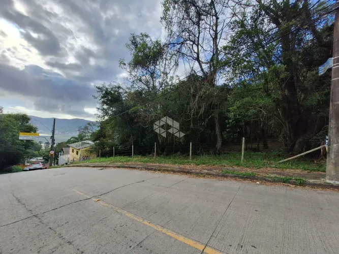TERRENO 825M² AGRONÔMICA FLORIANÓPOLIS VISTA PRIVILEGIADA PRÓXIMO MORRO DA CRUZ