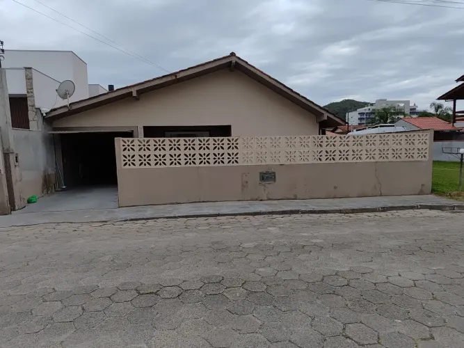 São Francisco do Sul-SC Praia de Enseada-Temporada 