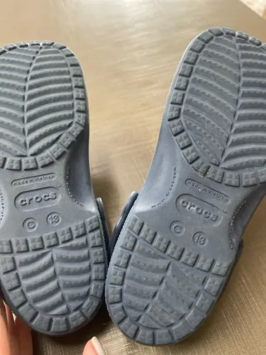 Crocs C 13