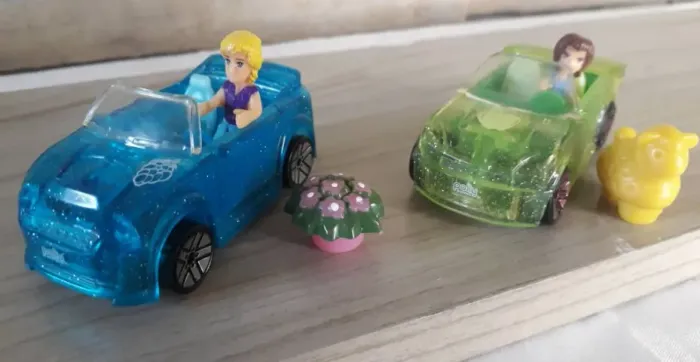  DUAS MINI BONEQUINHAS POLLY / 2 BONECAS 2 CARRINHOS E 2 ACESSÓRIOS 
