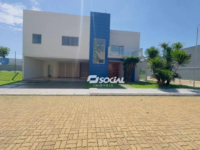 Linda casa de alto padrao para locaçao semimobiliada cond. San Gabriel. B: Lagoa.