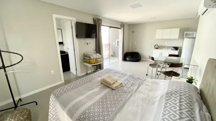 LOFT MOBILIADO - VELHA