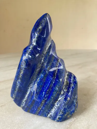 Lindo Lápis Lazúli Polido