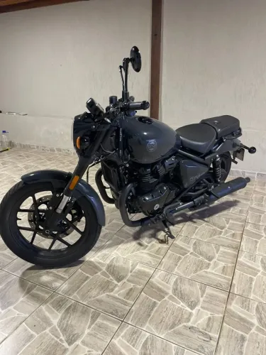 Royal Enfield Shotgun 650cc