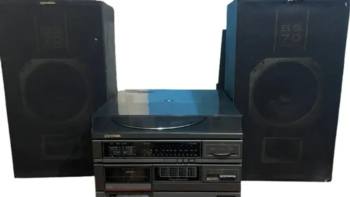 Kit Vitrola/toca Fitas/rádio Com 2 Caixas Acústicas + Discos (Usado)