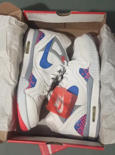 Nike Air Tech Challenge 2 Pixel Court