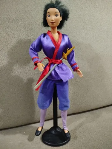 Boneca Mulan Disney vintage - Mattel do ano 1997