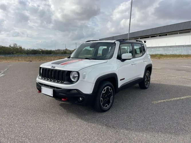 Renegade trailhawk 2016 4x4 diesel muito conservado valor R$ 80.990