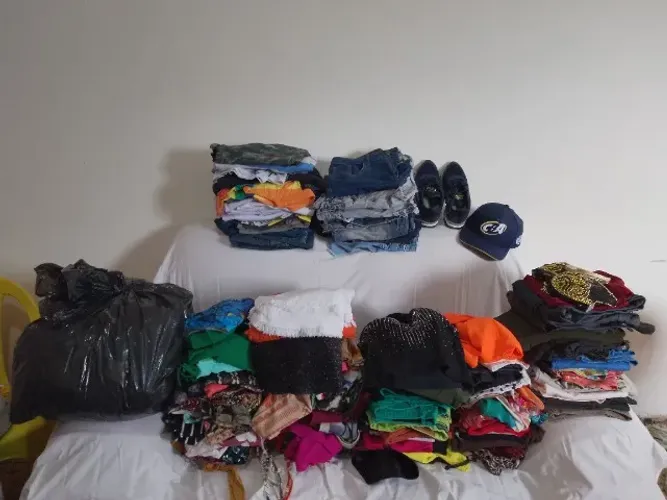 Garimpo de roupas para Brechó (lote)